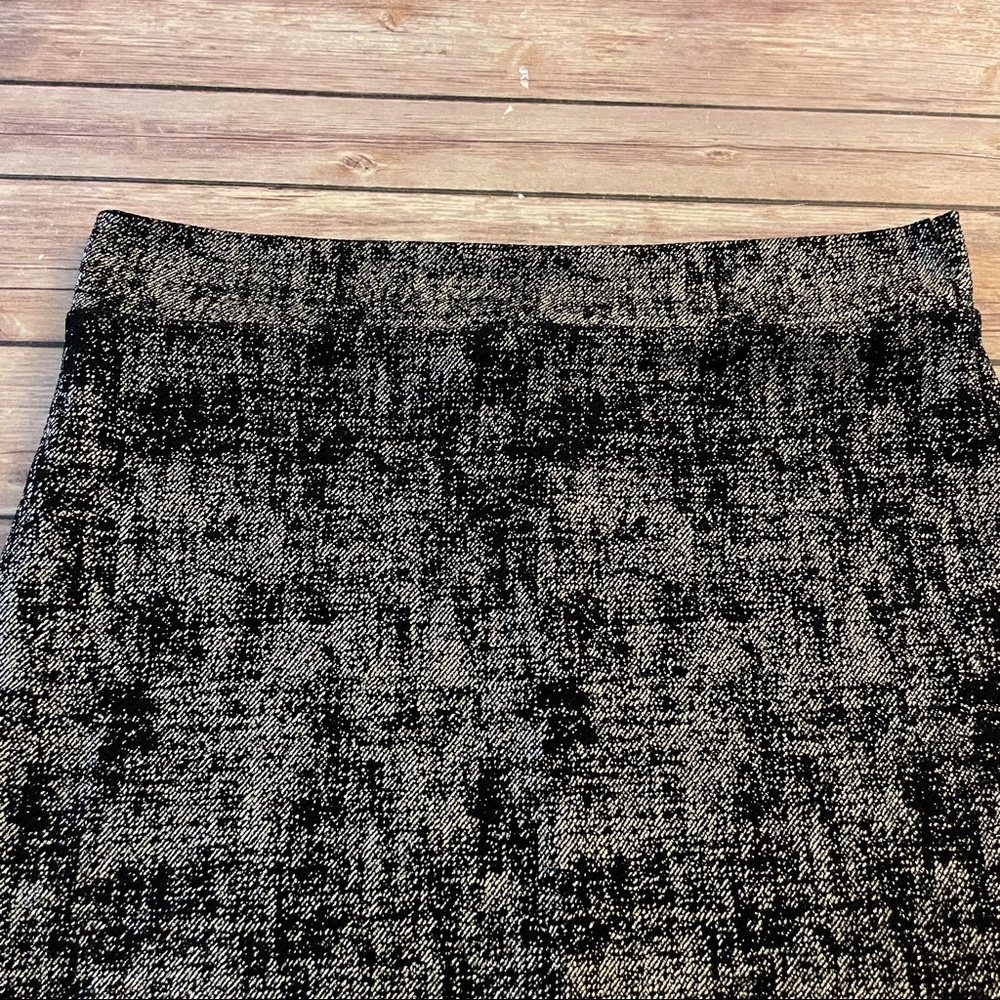 Charlotte Russe Bodycon skirt - Picture 5 of 5